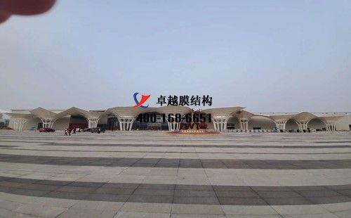 鄭州中大門直購保稅體驗(yàn)中心<font color='red'>膜結(jié)構(gòu)景觀</font>/遮陽景觀工程動態(tài)