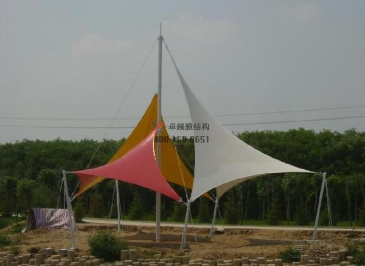 臨沂<font color='red'>張拉膜結(jié)構(gòu)</font>景觀設(shè)計施工【案例圖片】