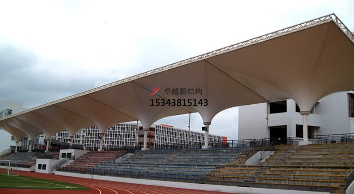 宜章體育公園膜結(jié)構(gòu)【看臺(tái)雨棚】門球場(chǎng)案例