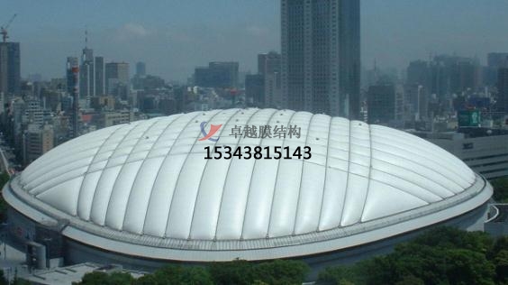 在“大棚”里，你甚至可以打網(wǎng)球