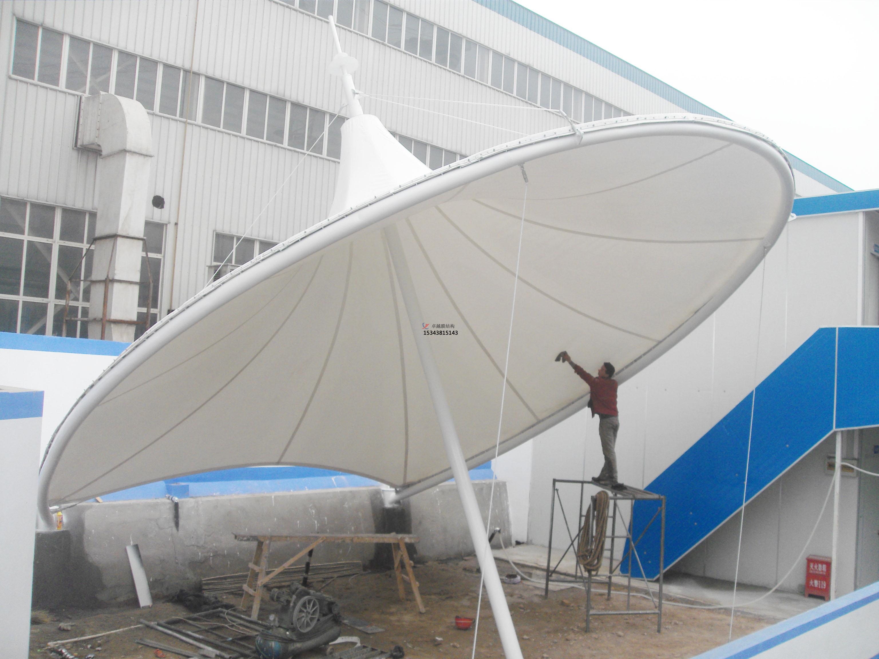 阿拉爾膜結構景觀