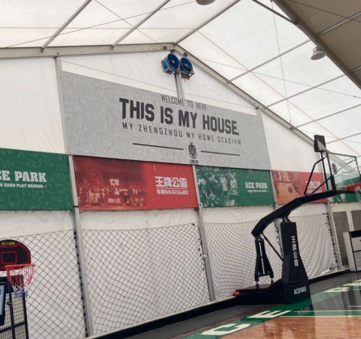 膜結(jié)構(gòu)籃球場(chǎng)安全嗎？膜結(jié)構(gòu)籃球場(chǎng)有防雷功能嗎？